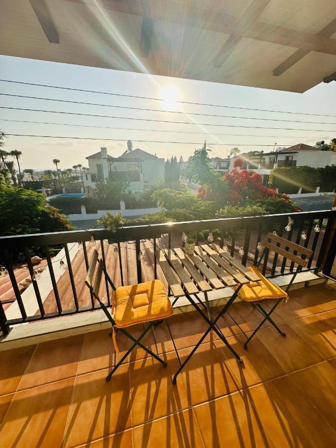 Arya Seaview Apartment In The Heart Of Coral Bay (Adults Only) المظهر الخارجي الصورة